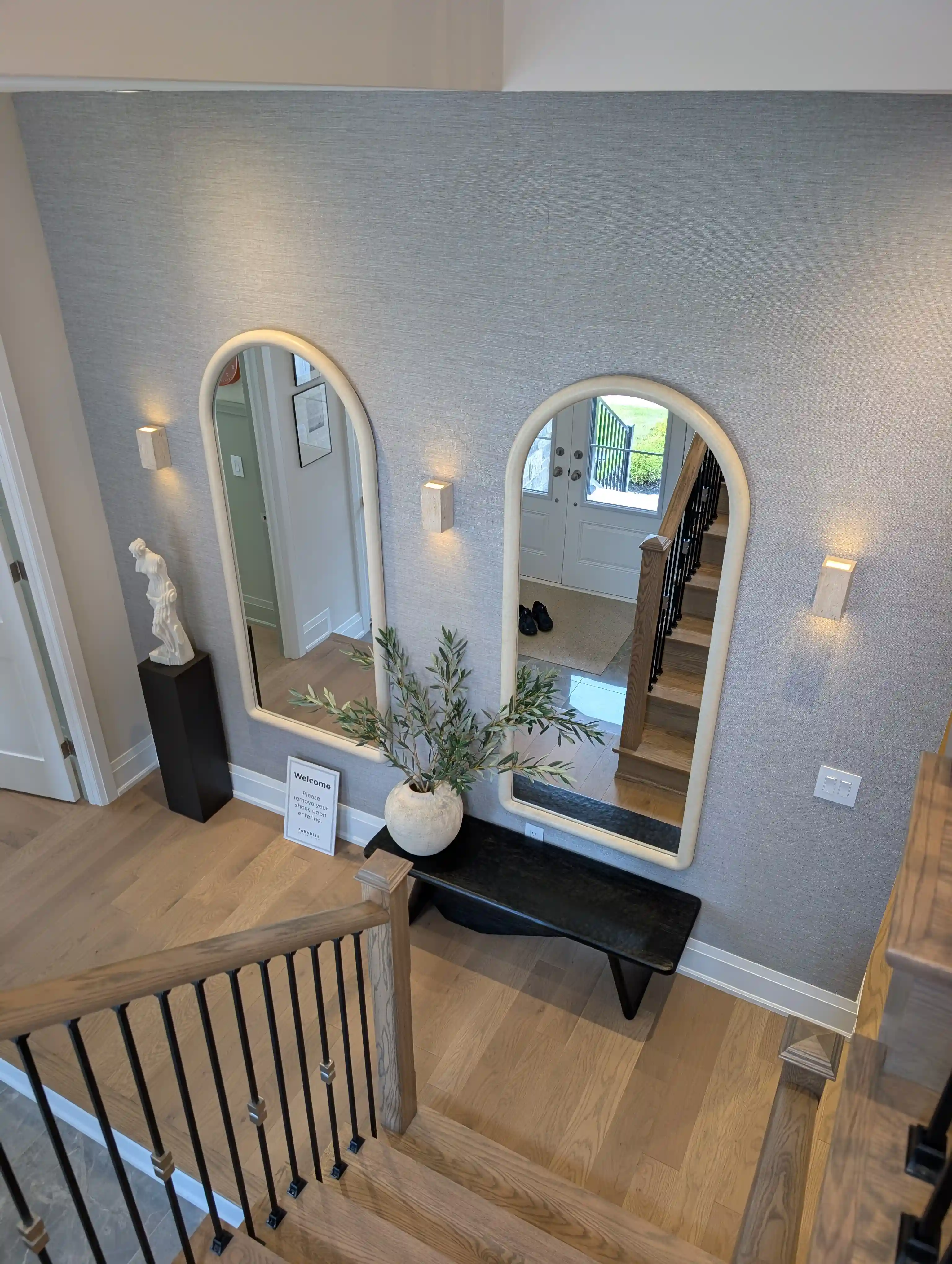 Grasscloth - Image 3